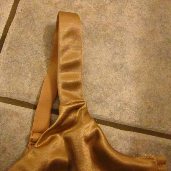 SOMA Beige Satin Unlined Sensuous Sides Minimizer Underwire Bra Size 42D - Picture 3 of 7